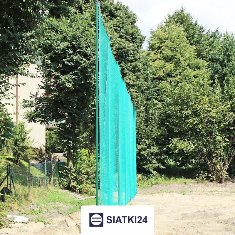 Piłkochwyt 4m - Słupy i siatka o grubości 4mm z oczkami 4,5x4,5cm przeznaczona do piłkochwytu Piłkochwyt 4m - Słupy i siatka o grubości 4mm z oczkami 4,5x4,5cm przeznaczona do piłkochwytu - sklep Siatki24.eu - zdjęcie 1