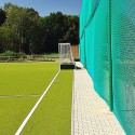 Ogrodzenie boiska 5m wys. z słupami i siatką 8x8cm o grubości 5mm Ogrodzenie boiska 5m wys. z słupami i siatką 8x8cm o grubości 5mm