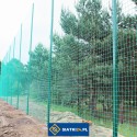 Ogrodzenie boiska 6m wys. z słupami i siatką 8x8cm o grubości 5mm