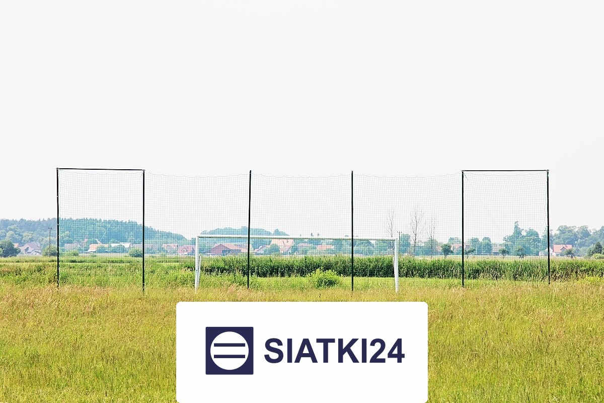   Siatki24.eu - Siatka ochronna do piłki nożnej - Piłkochwyt 