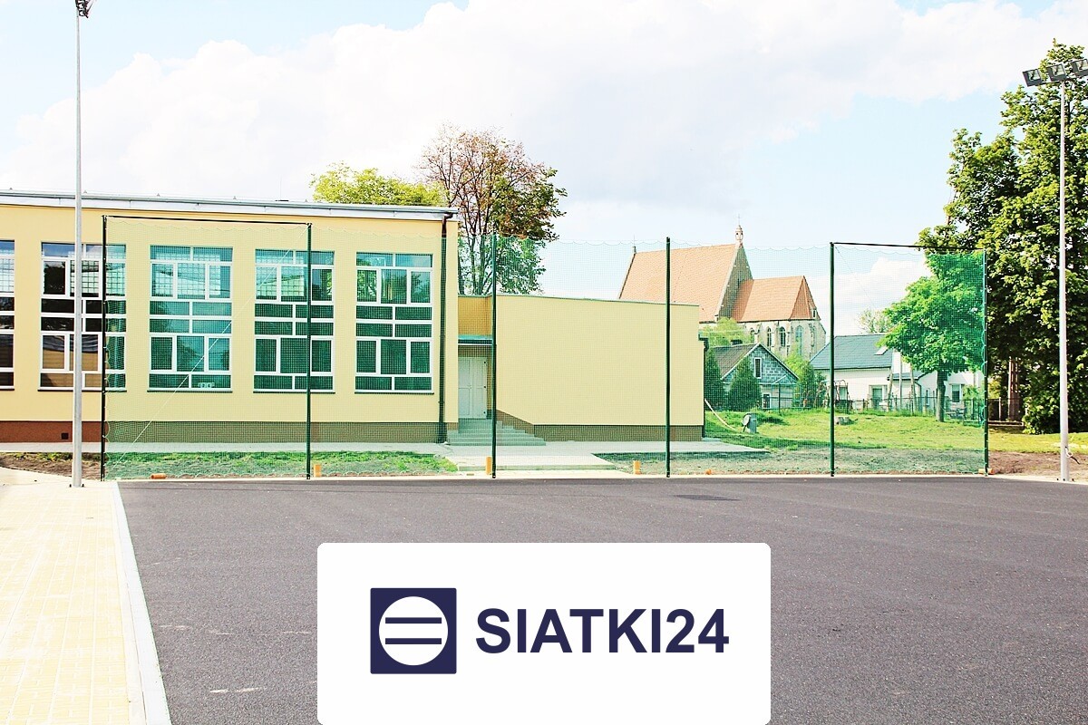 Piłkochwyty siatkowe do piłki nożnej - solidne, trwałe i odporne zabezpieczenie, optymalne do każdego boiska. Siatki24.eu - Piłkochwyty siatkowe do piłki nożnej - solidne, trwałe i odporne zabezpieczenie, optymalne do każdego boiska.