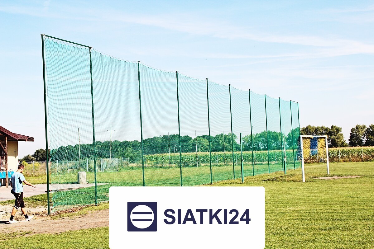  Siatki24.eu - Siatka ochronna do piłki nożnej - Piłkochwyt 