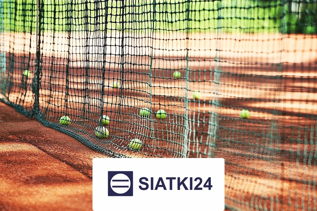 Piłkochwyt szkolny na wymiar - bezpieczna siatka zabezpieczająca do treningów na boisku Siatki24.eu - Piłkochwyt szkolny na wymiar - bezpieczna siatka zabezpieczająca do treningów na boisku