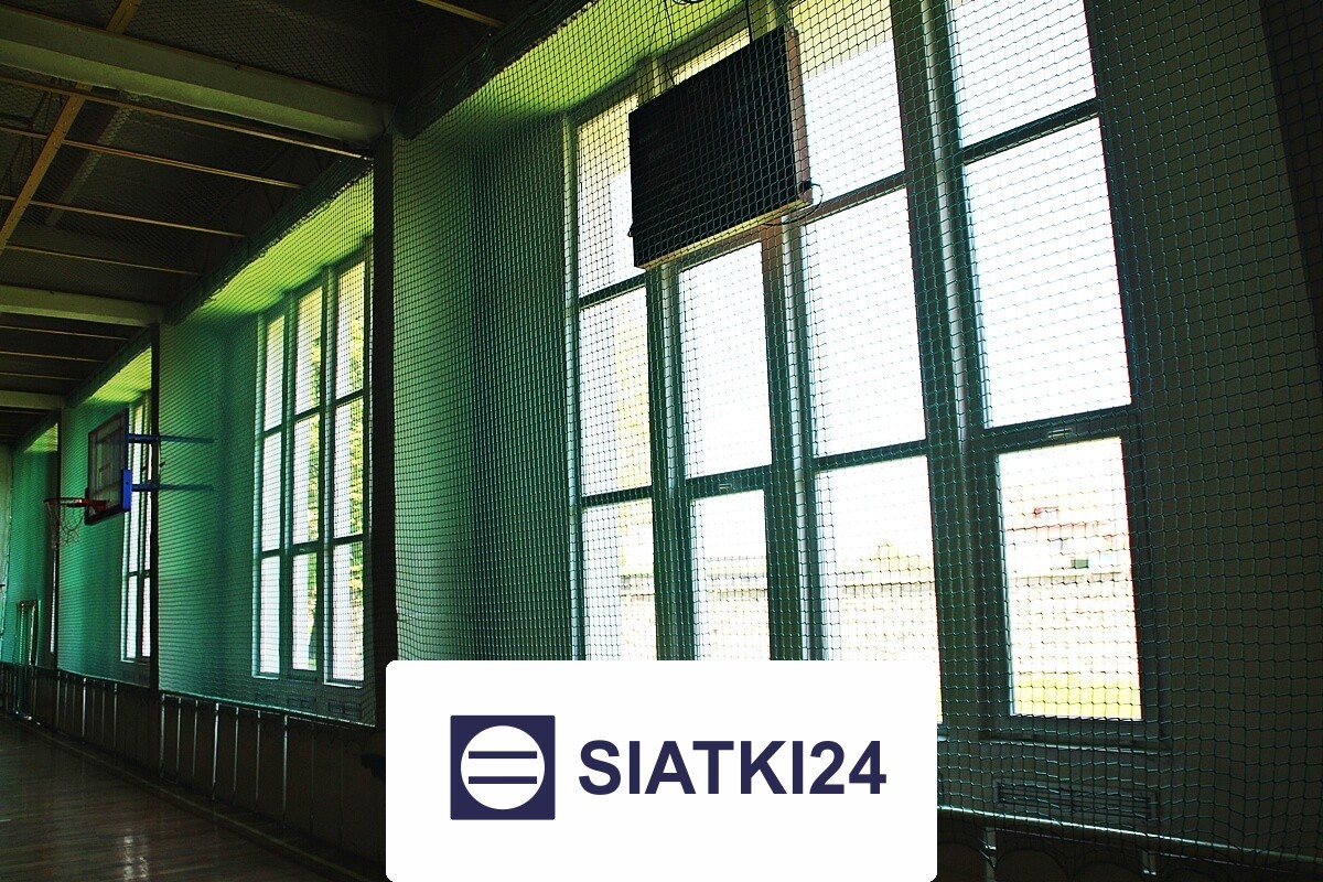 Siatki na hale sportowe to najlepsze i wytrzymałe rozwiązanie zabezpieczające w obiektach sportowych. Siatki24.eu - Siatki na hale sportowe to najlepsze i wytrzymałe rozwiązanie zabezpieczające w obiektach sportowych.