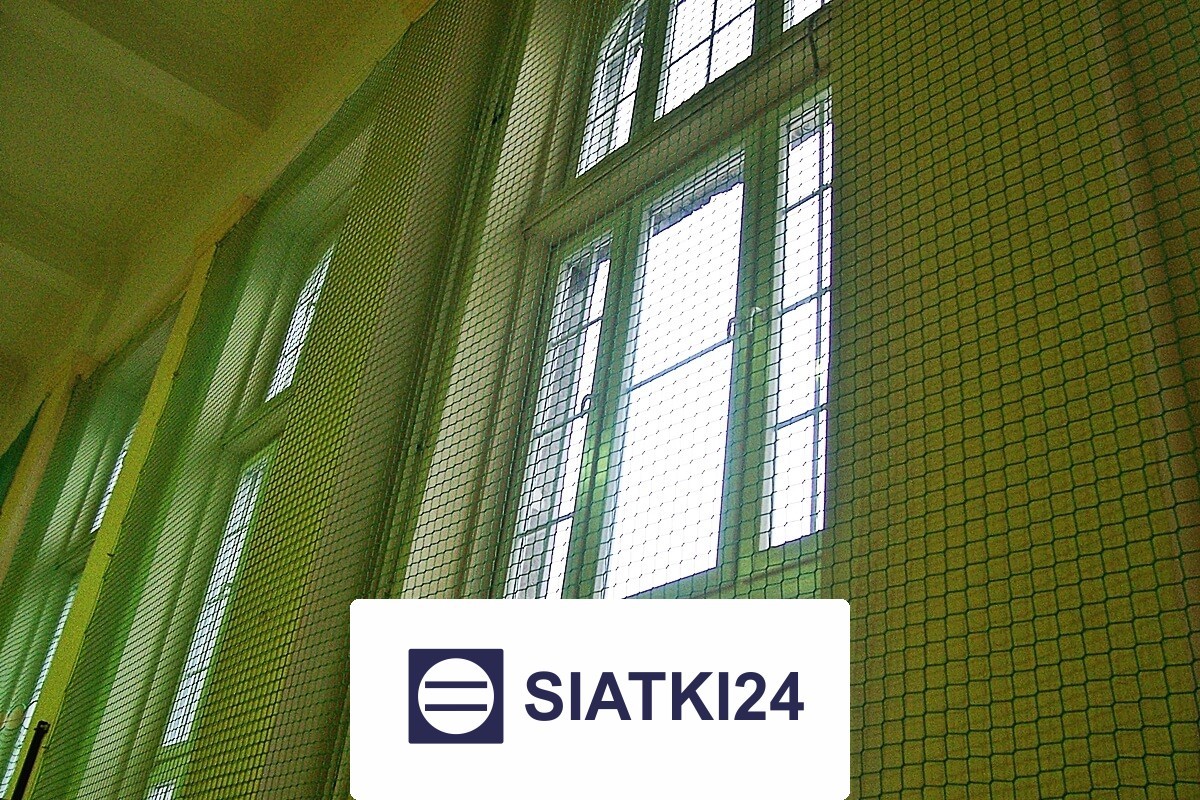 Siatki na hale sportowe to najlepsze i wytrzymałe rozwiązanie zabezpieczające w obiektach sportowych. Siatki24.eu - Siatki na hale sportowe to najlepsze i wytrzymałe rozwiązanie zabezpieczające w obiektach sportowych.