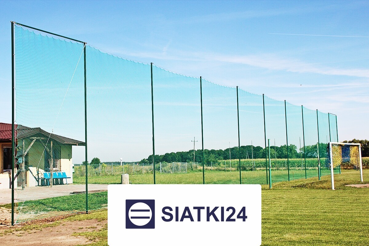   Siatki24.eu - Piłkochwyty do piłki nożnej — solidne i trwałe zabezpieczenie boiska 