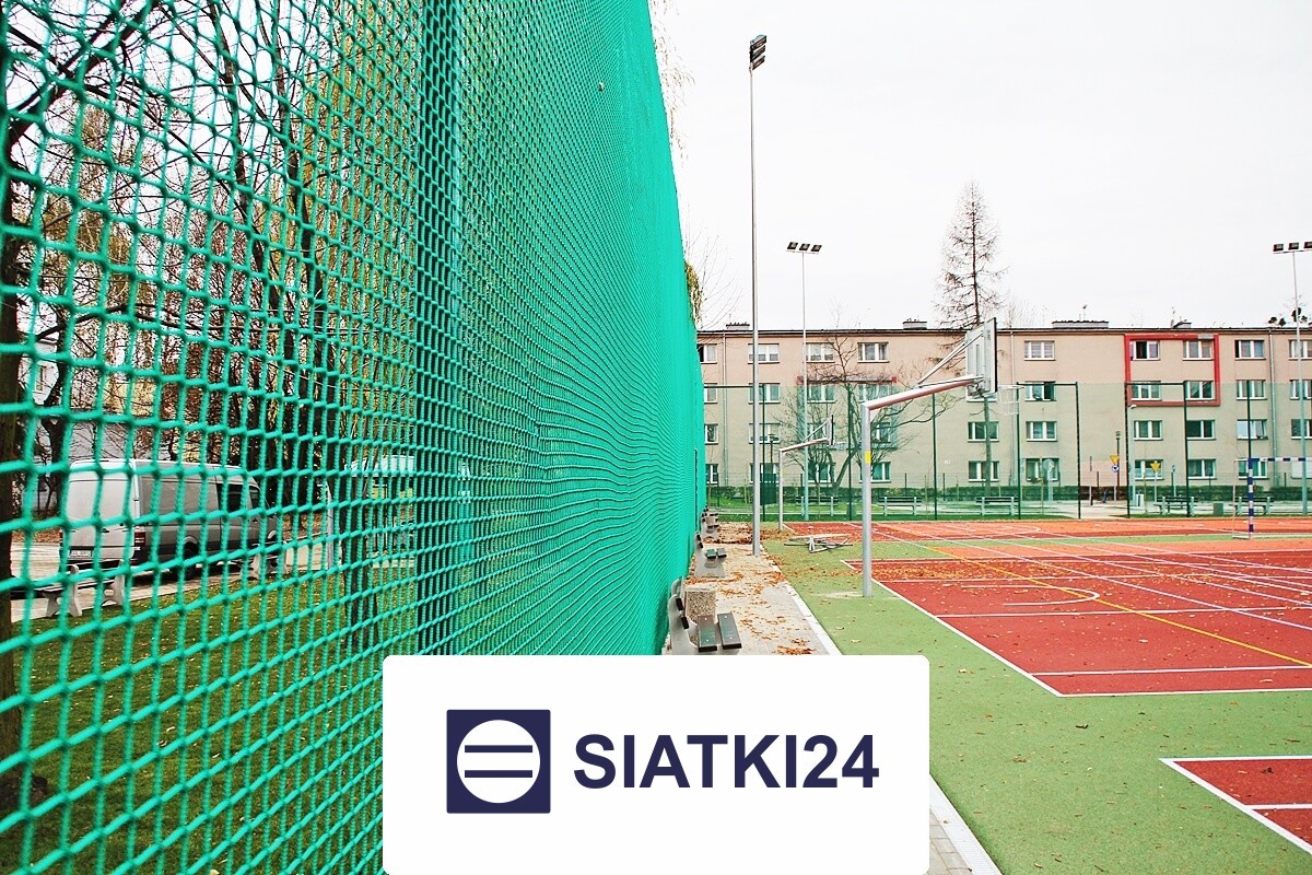   Siatki24.eu - Siatka ochronna do piłki nożnej - Piłkochwyt 
