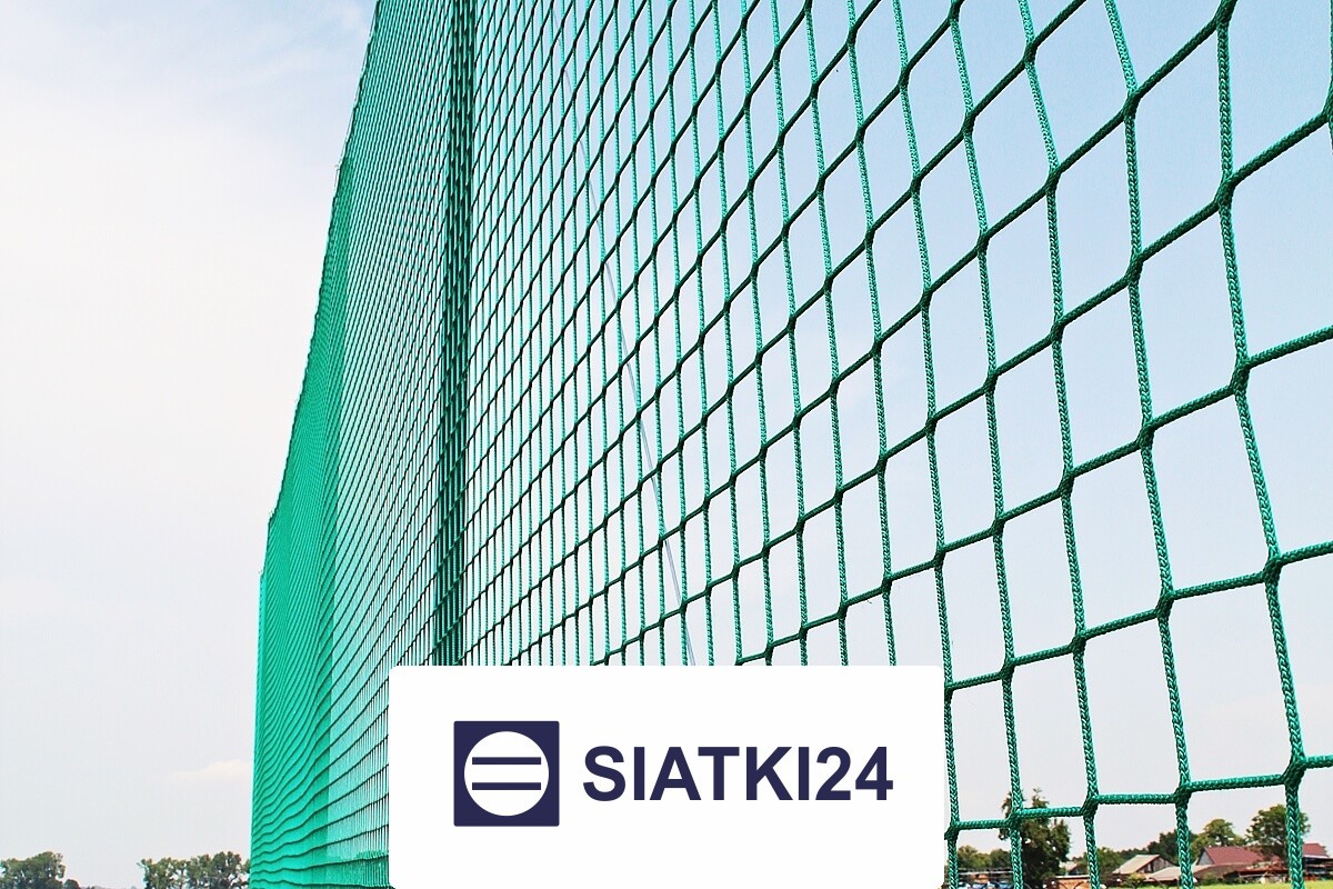   Siatki24.eu - Siatka zabezpieczająca do piłkochwytów piłkarskich - idealne zabezpieczenie każdego boiska 