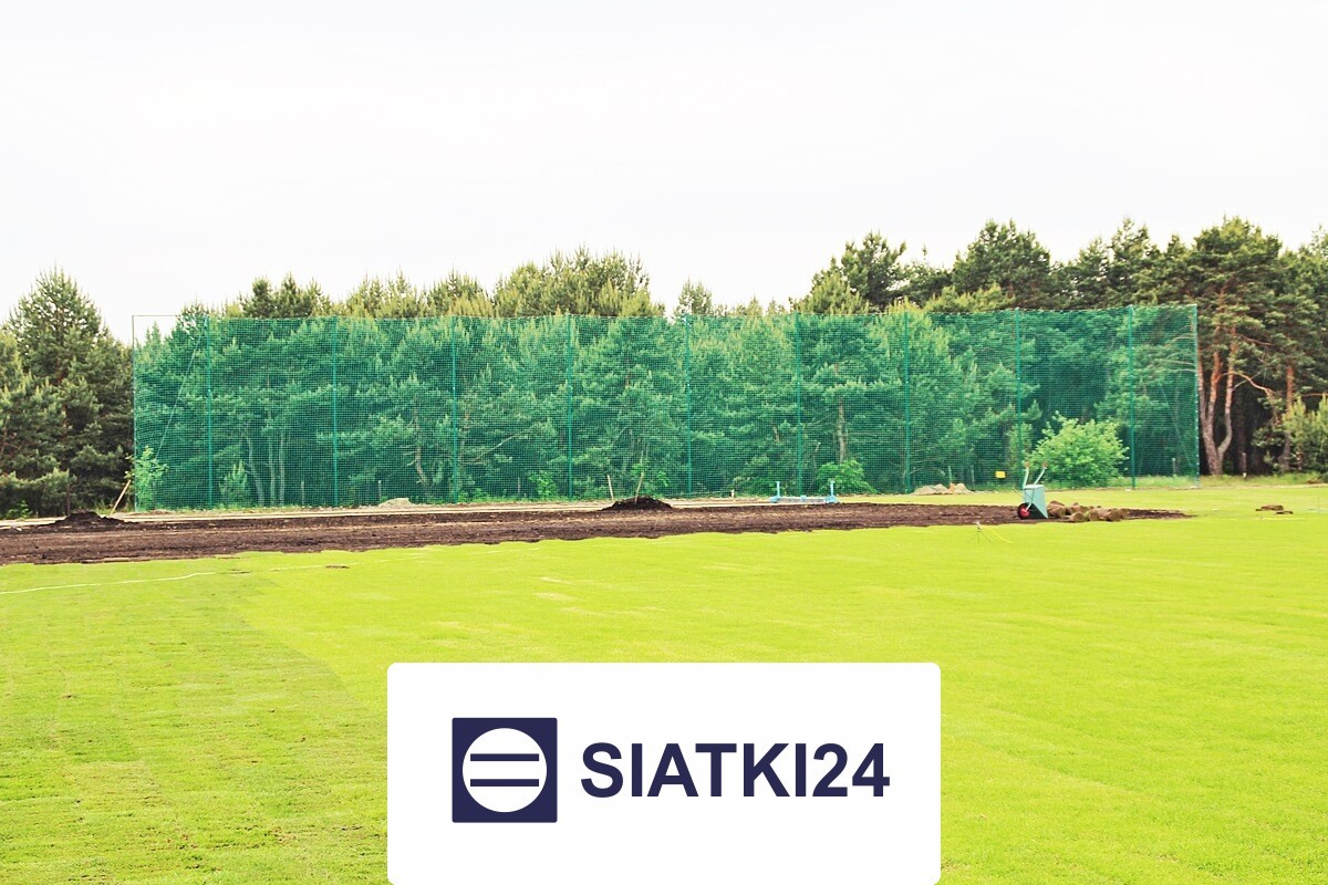 Skuteczne piłkochwyty do szkoły - najlepsze rozwiązanie zabezpieczające przed uciekającymi piłkami Siatki24.eu - Skuteczne piłkochwyty do szkoły - najlepsze rozwiązanie zabezpieczające przed uciekającymi piłkami