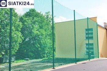  Siatka na boisko piłkarskie - ogrodzenie z siatki boiska do piłki nożnej 