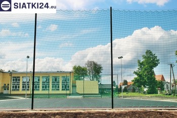  Ogrodzenie siatką boiska szkolnego - BHP 