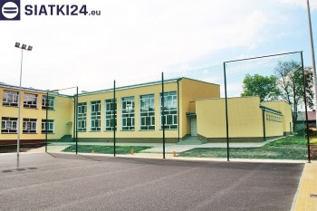  Ogrodzenia boiska w szkole 