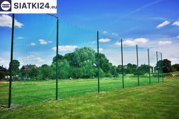  Siatka zabezpieczająca boisko w ogrodzie — doskonały łapacz piłek 