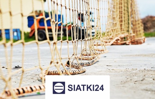   Siatki24.eu - Zadaszenie z siatki placu do ochrony 