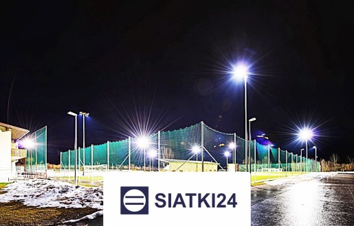 Ogrodzenia boisk z siatką ochronną o oczku 5mm, wymiary 10x10cm, wysokość 5m Siatki24.eu - Ogrodzenia boisk z siatką ochronną o oczku 5mm, wymiary 10x10cm, wysokość 5m
