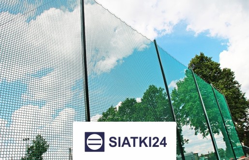   Siatki24.eu - Ogrodzenie boiska szkolnego do ochrony 