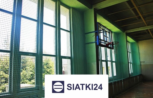   Siatki24.eu - Siatka sznurkowa na okna hali sportowej — wykonana na wymiar 