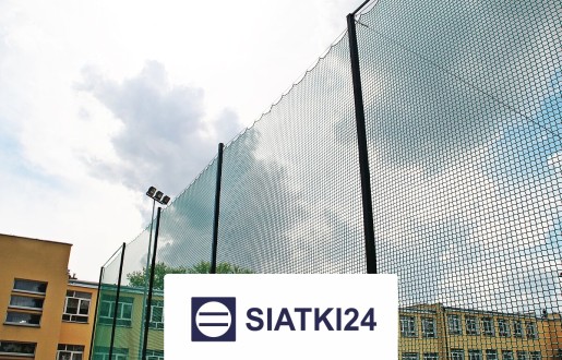   Siatki24.eu - Siatka zabezpieczająca do piłkochwytów na boiskach piłkarskich 