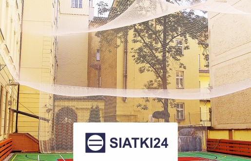 Siatka ochronna do ogrodzenia boisk o wysokości 4 m z komórkami 10x10 cm i grubości 4 mm Siatki24.eu - Siatka ochronna do ogrodzenia boisk o wysokości 4 m z komórkami 10x10 cm i grubości 4 mm