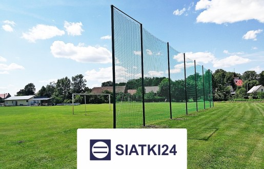 Siatka zabezpieczająca do piłkochwytów piłkarskich - idealne zabezpieczenie każdego boiska Siatki24.eu - Siatka zabezpieczająca do piłkochwytów piłkarskich - idealne zabezpieczenie każdego boiska